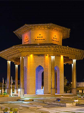 آرامگاه میرزا کوچک خان جنگلی