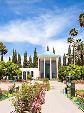 آرامگاه سعدی در شیراز