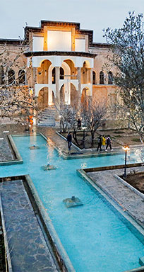 عمارت خسروآباد در سننرج