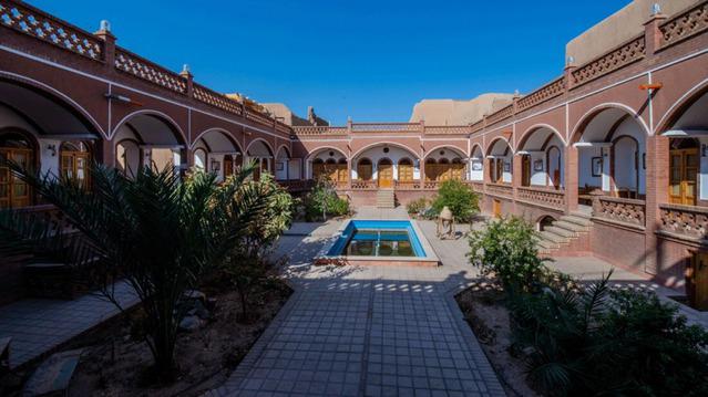 FanousViuna-Kashan_59249