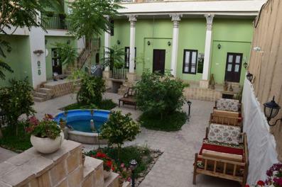 Ghajar-Esfahan_52292