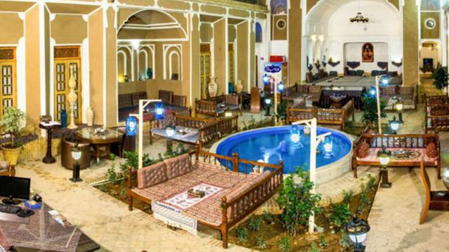 Hajmalek-Meybod_3196
