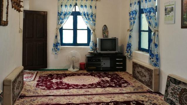 Khoshneshin-Roodbar_8281