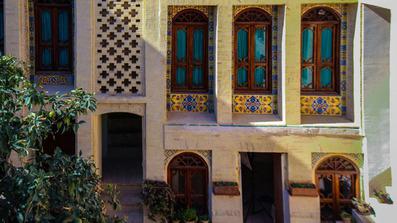 Lotus-Shiraz_58059