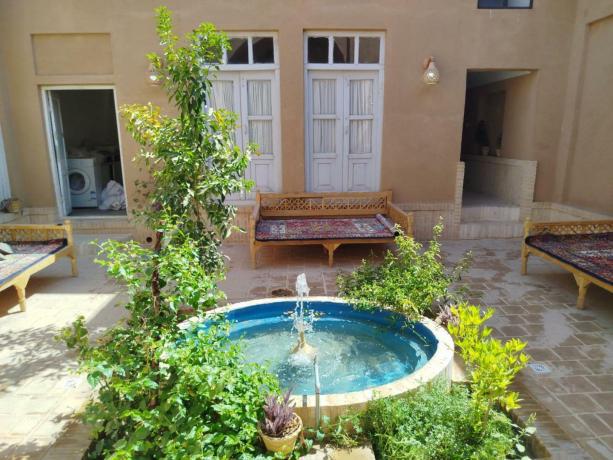 Mamas-Yazd_52520