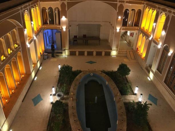 Neginpasargad-Yazd_52496