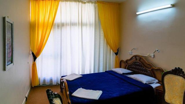 Pava-Esfahan_52354