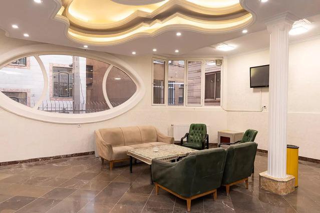 Pirooz-Tehran_45983