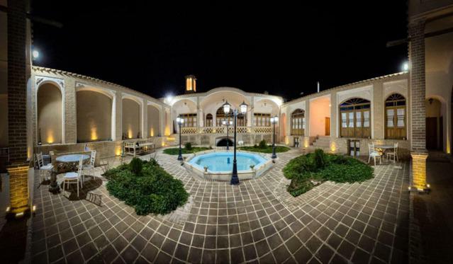 Reyhan-Kashan_58484
