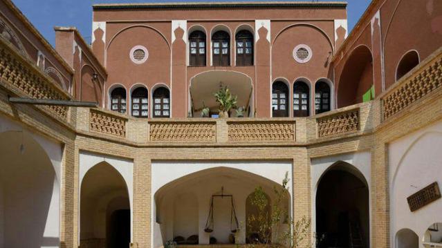 Sadeghi-Kashan_60349