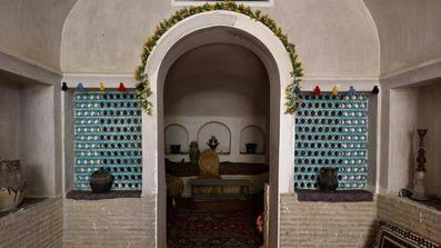 Sadeghi-Kashan_60350