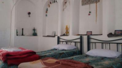 Sadeghi-Kashan_60351