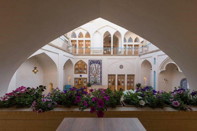 Sarayerozas-Kashan_61176