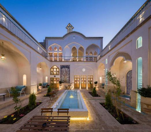 Sarayerozas-Kashan_61175