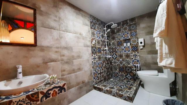 Yalo-Kashan_60321