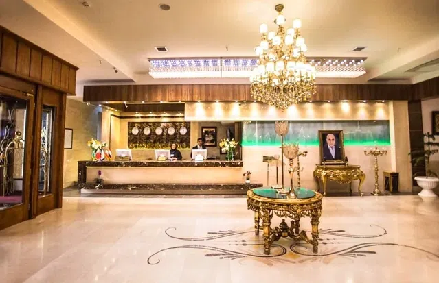 پذیرش هتل آفتاب شرق مشهد