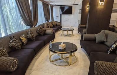 مبلمان و فضای انتظار در لابی هتل فخامه کربلا