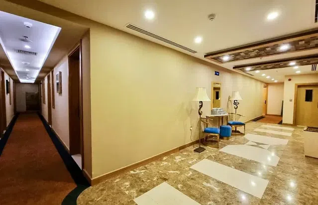 راهرو طبقات هتل ارض السهله نجف