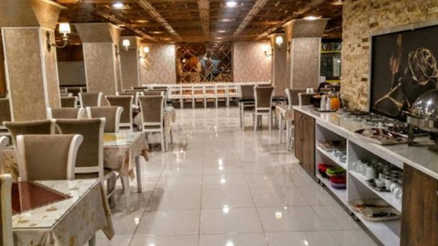 Amin-Zahedan_8567