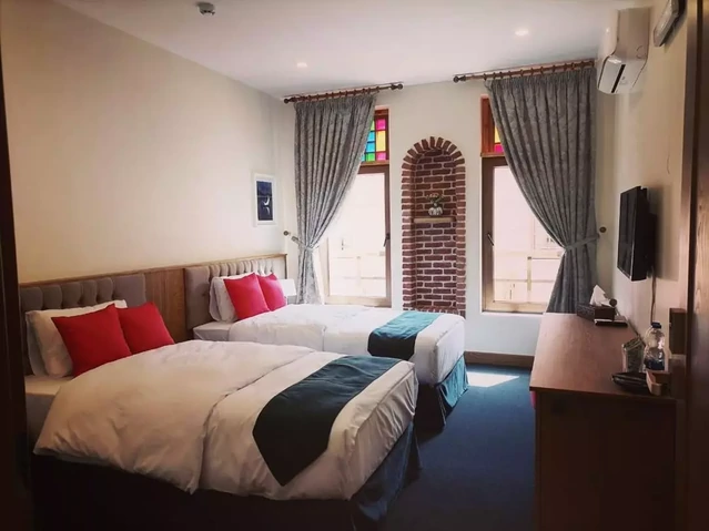 اتاق دو تخته شیک و تمیز در هتل آرشا کلاب تهران