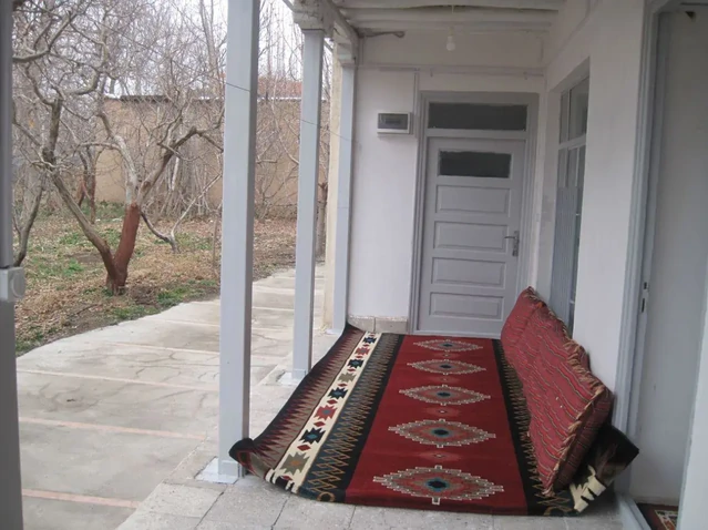 تراس و ایوان دلباز