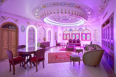 فضای اتاق‌های هتل عطار اصفهان