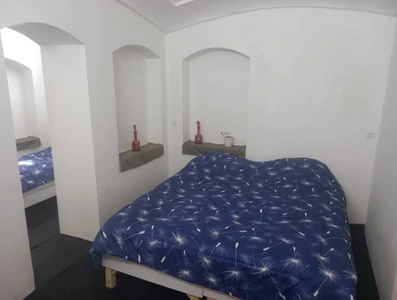 اتاق سه تخته خانه مسافر بمانی آران و بیدگل