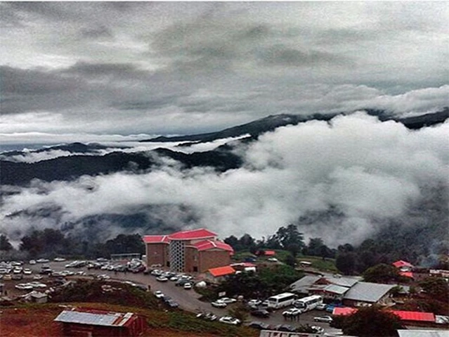 موقعیت زیبای هتل در ارتفاعات