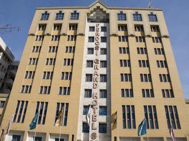 نما بیرونی هتل فردوسی مشهد