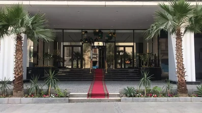 نمای کلی هتل 55 بندرعباس