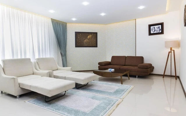 فضای نشیمن داخل واحد ها هتل فیروزه متین مشهد