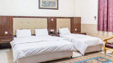 اتاق سه تخته 2