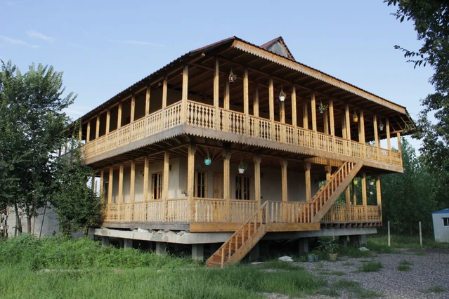 نمای کلی اقامتگاه بومگردی گیل سو رشت