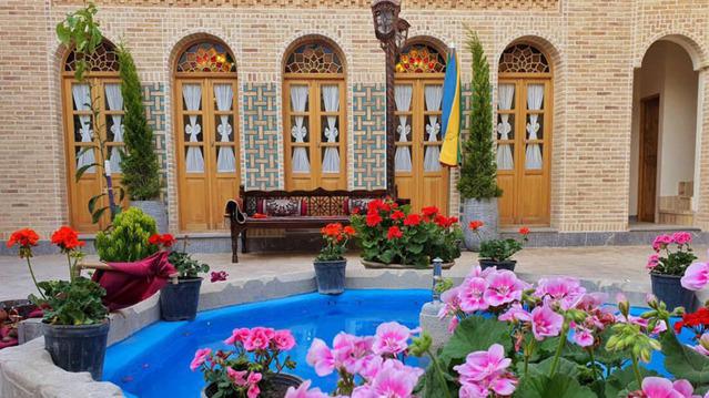 Golara-Esfahan_11519