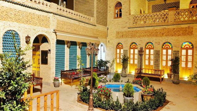 Golara-Esfahan_11522