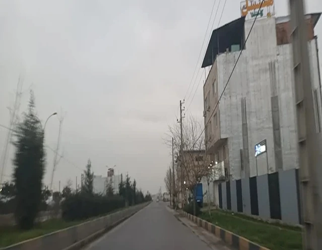 نمای روز ظاهر ساختمان