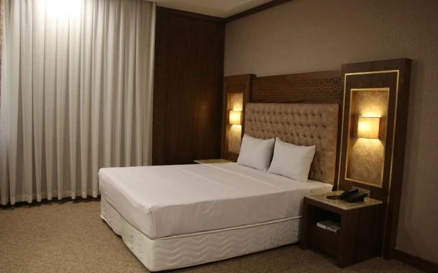 اتاق دو تخته دبل هتل حبیب مشهد