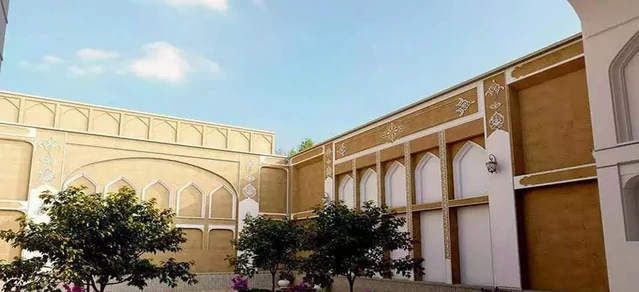 فضای باز اقامتگاه خان هرات یزد