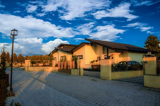 نمای کلی مجتمع فرهنگی تفریحی کوثر البرز کرج