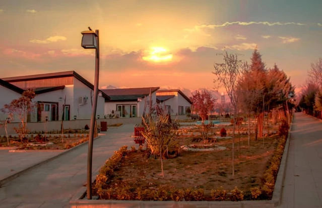 نمای کلی مجتمع فرهنگی تفریحی کوثر البرز کرج