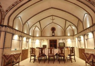 MahinestanRaheb-Kashan_23805