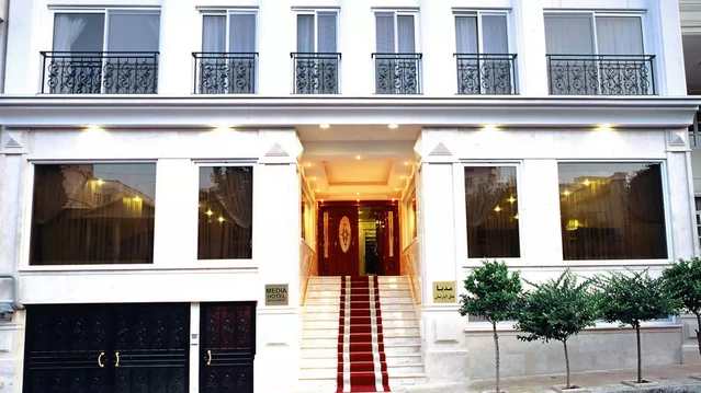 نمای کلی هتل آپارتمان مدیا تهران