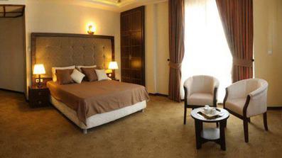 هتل معین فومن | رزرو با تخفیفات ویژه مناسبتی و فصلی