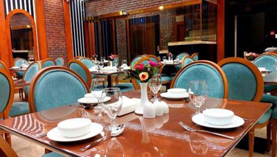 Noura-Mashhad_71934