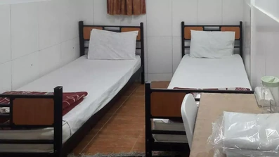 اتاق دو تخته مهمانپذیر اردیبهشت همدان