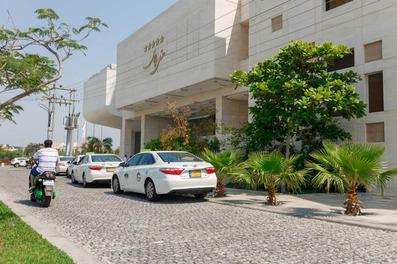 ورودی هتل پالاس کیش