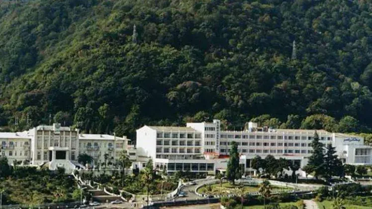 آماده‌سازی سواحل رامسر برای حضور گردشگران تابستانی