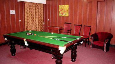 سالن بدن سازی