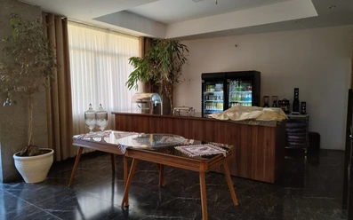 لابی هتل پیشان کرج