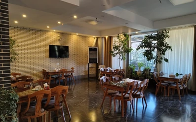 لابی هتل پیشان کرج